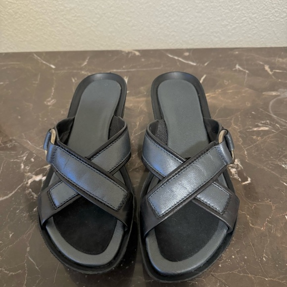 Cole Haan Sandals Women’s 9.5 B Nike Air G Series Wedge Slides Black Leather‎ - Picture 3 of 8
